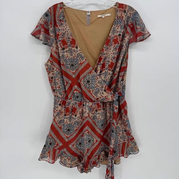 TULAROSA Ashby M ruffle Paisley print Floral Print Wrap Romper Short Sleeve - Picture 2 of 7